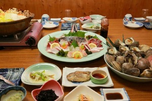 【佐田岬体験博限定プラン】民宿大岩の宿泊＋女将直伝の漁師飯「さつま汁」作り体験